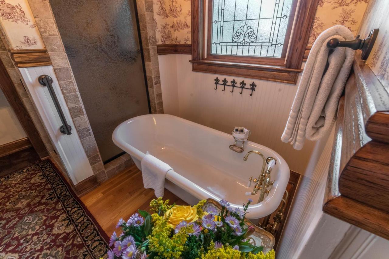 The Victoria Bed & Breakfast Bentonville Kültér fotó