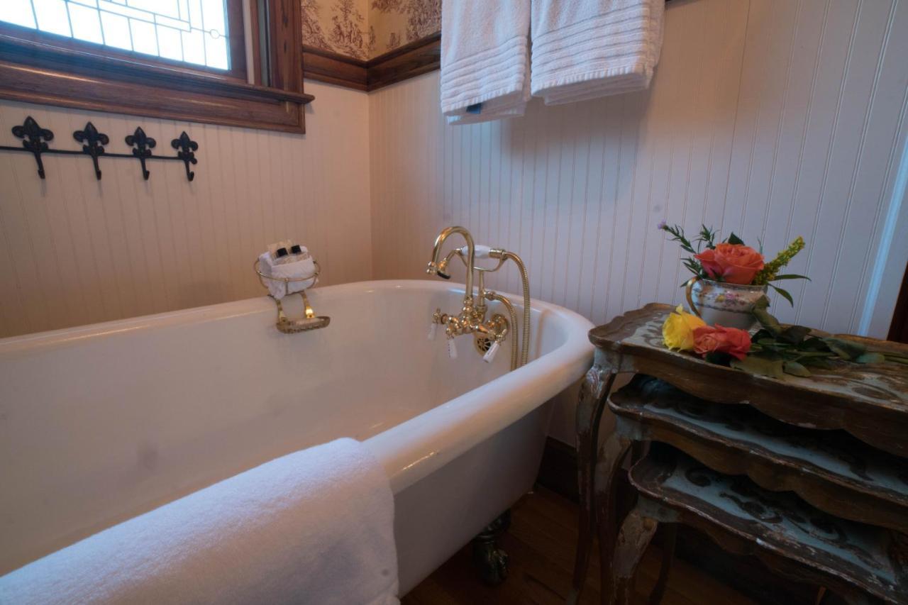 The Victoria Bed & Breakfast Bentonville Kültér fotó